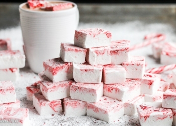 How to Make Easy Homemade Peppermint Marshmallows