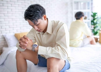 Nine Signs A Relationship May Be Passive-Aggressive