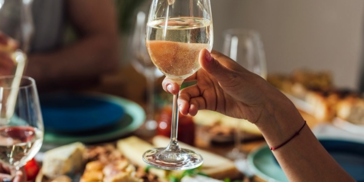 How to Hold a Wine Glass Properly