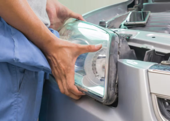 How to Replace a Headlight