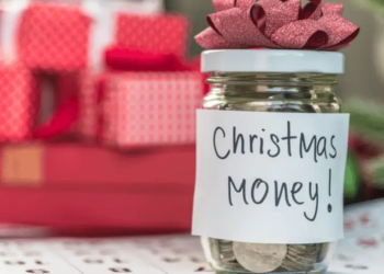 Ways to save money this Christmas