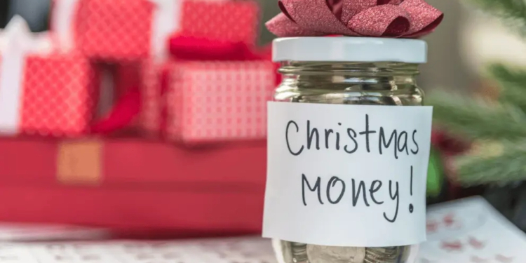 Ways to save money this Christmas