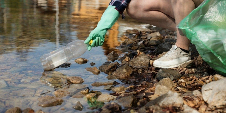 Simple Ways to Lessen Water Pollution