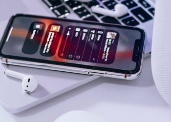 Stop Apple Music from Automatically Playing