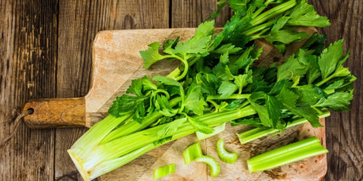 Ways to Use of Celery Leaves in the Kitchen