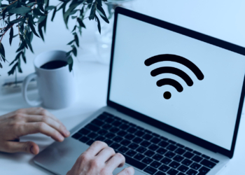 How to Fix It When a Laptop Isn't Connecting to a Mobile Hotspot