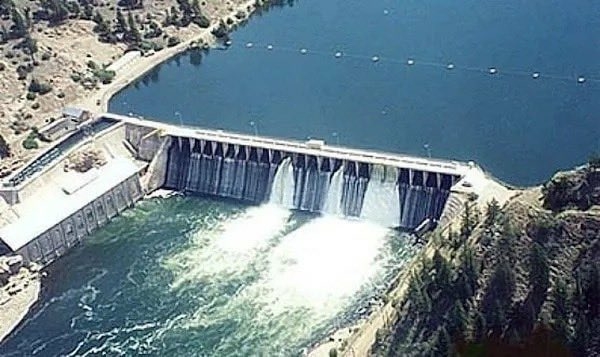 Where is Kainji Dam Located in Nigeria?
