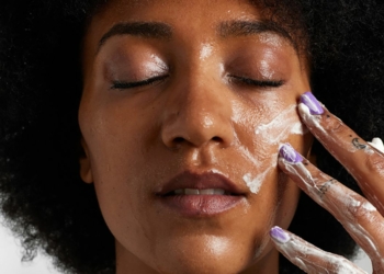 How to Pamper Your Skin After a Long Week