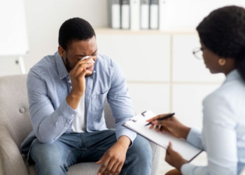 The Role of Therapy in Strengthening Relationships Post‑Divorce