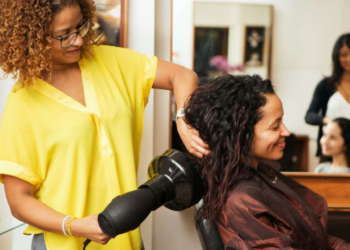 How To Become a Hairstylist in Nigeria