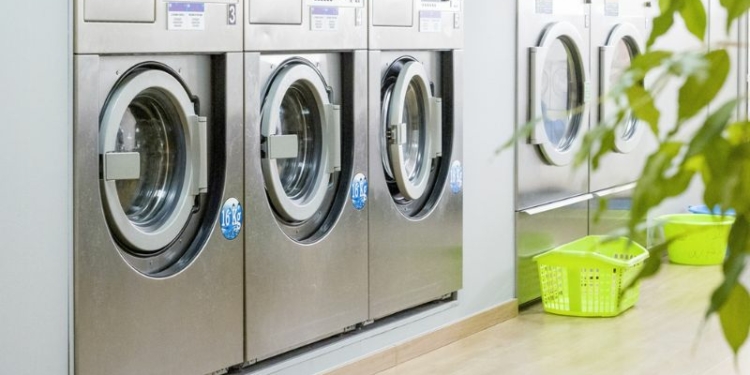 What Are Laundry Services: All You Need To Know
