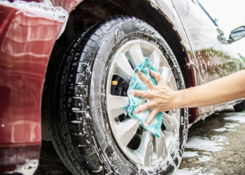 How to Clean and Polish Your Car's Wheels Yourself