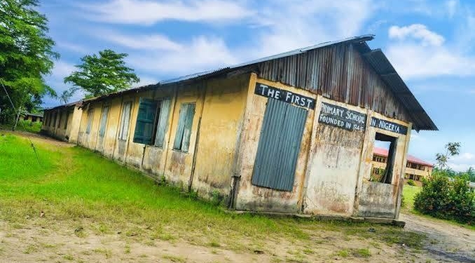 First Primary school in Nigeria - Initially, the school was named the Nursery of Infant Church which was subsequently renamed as St. Thomas Anglican Nursery and primary school by Rev. Golmer of the Church Missionary Society (CMS).