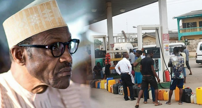 President Muhammadu Buhari, Scene of fuel scarcity