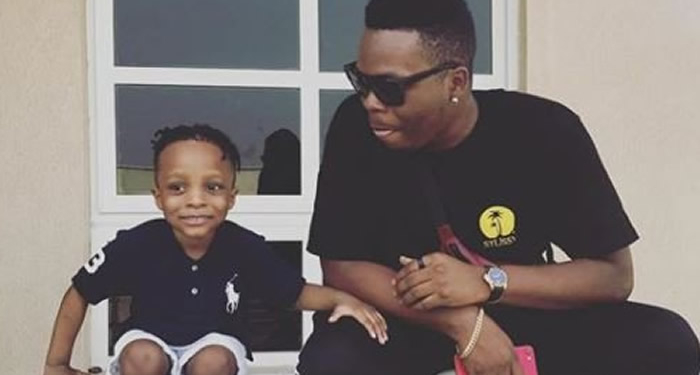 Olamide and Son, Batifèori