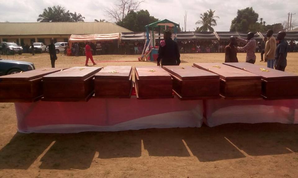 Photos from the burial ceremony of 26 Benue residents killed in fresh herdsmen attack
