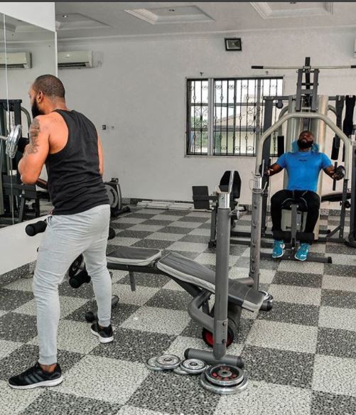 Body Goals: Kcee shares cool new photos at the gym