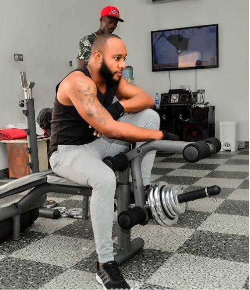 Body Goals: Kcee shares cool new photos at the gym