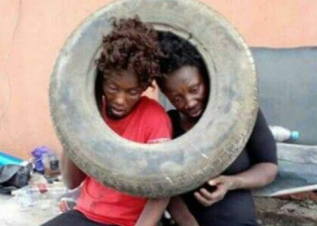 2 Women Caught stealing bag with money in Onitsha