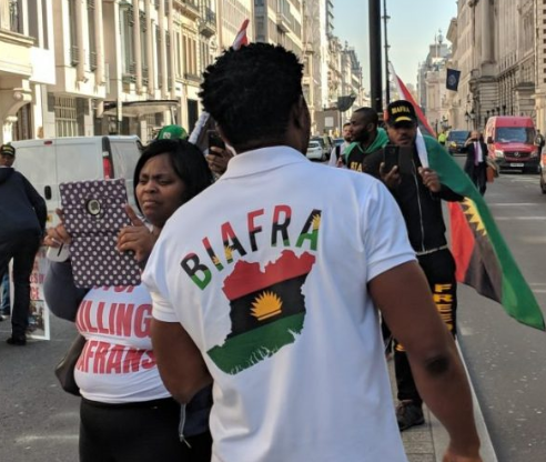 Photos of?Biafra agitators protesting in London as President Buhari meets the Queen