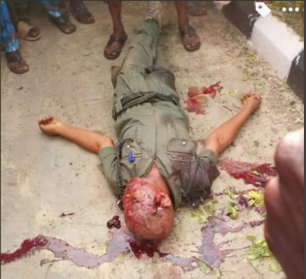 Days after Offa robbery, two?policemen killed?as robbers attack First Bank in Ekiti State (Graphic photos)