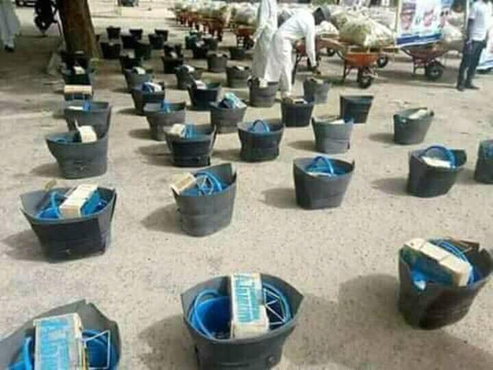 Borno youths jubilate as House of Reps member empowers them with shoe shining kits, bags of oranges, others(photos)
