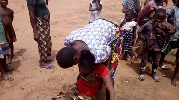 Photos: Young woman wails in grief after her only child dies at IDP camp in Benue