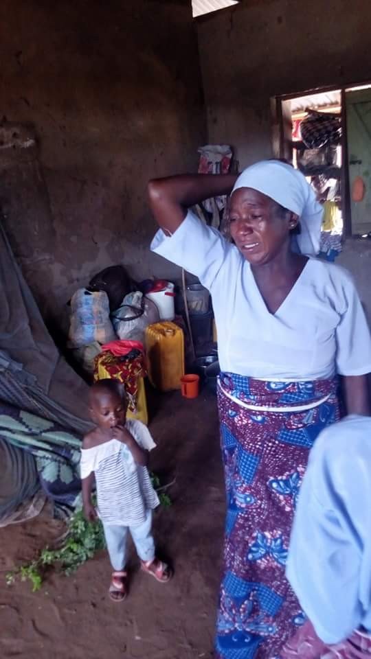 Photos: Young woman wails in grief after her only child dies at IDP camp in Benue
