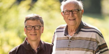Bil Gates and his father, William Henry "Bill" Gates