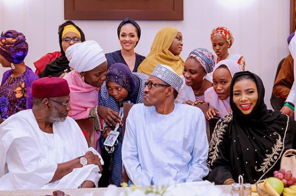 Photos: President Buhari breaks Ramadan fast with Tobi Bakre, Sound Sultan, Tania Omotayo, Kunle Afolayan, others