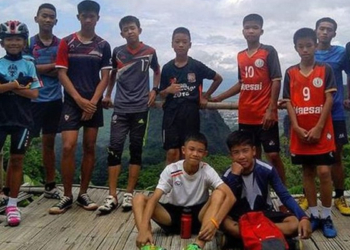 Young Football team rescued from Thai cave