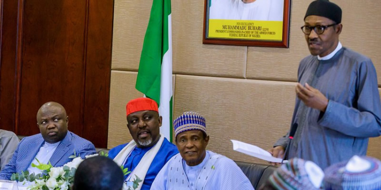 President Muhammadu Buhari in meeting with top APC  mmbers and Governors