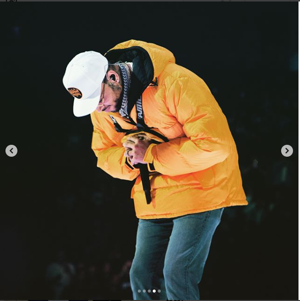 Drake officially ends his beef with Chris Brown, brings the singer on stage at his concert in LA (Photos)