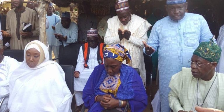 Photos: FG delegation visits Rebecca Sharibu, mother of Leah abducted by Boko Haram