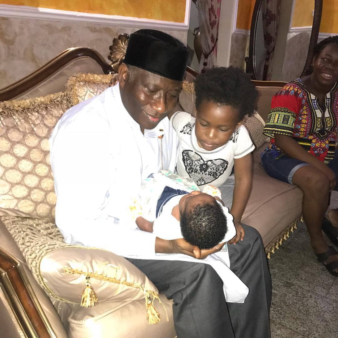 Lovely photos of ex-president Goodluck Jonathan with his daughter Faith, her hubby and grandchildren