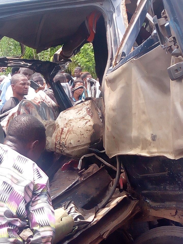 Graphic photos: Scores killed as alleged police extortion causes multiple vehicle accident involving 3 cars, 18 seater bus and a truck in Osun