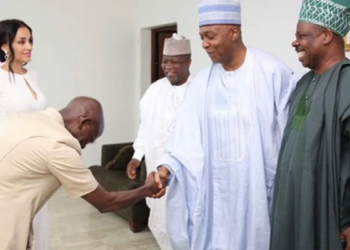 Oshiomole and wife meets Saraki