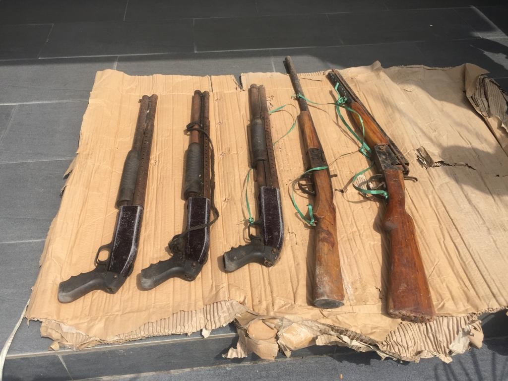 Photos: Police uncovers five guns hidden in an uncompleted building in Lagos