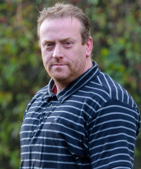 British mum of 9 who abandoned her husband for her young Gambian boyfriend converts to Islam so she can marry him