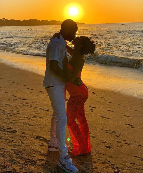 Safaree proposed to Erica Mena on Christmas eve and she said "Yes" (videos)