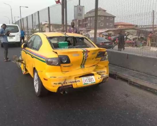 Petrol tanker?crushes 5 cars on New Year