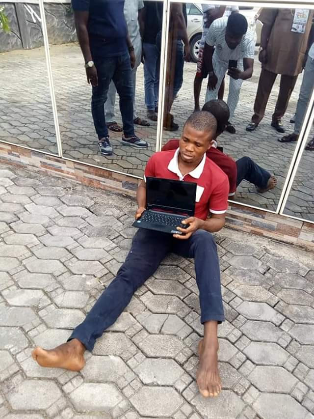 Photos: Bayelsa State Vigilante nabs man who buys stolen goods, recovers N150,000 Laptop he bought for N5,000