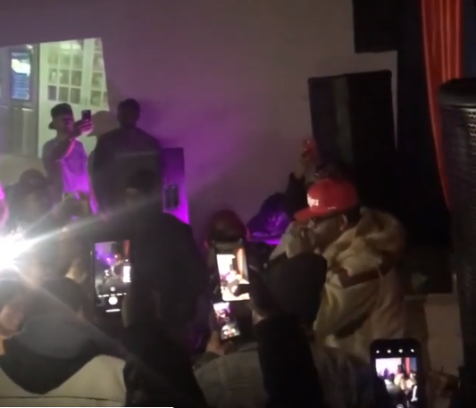 R. Kelly had an incident with police at a Chicago nightclub during his birthday celebration (video)