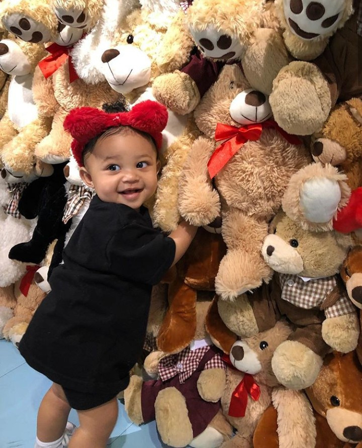 Kylie Jenner releases never before seen photos of her daughter to mark her 1st birthday