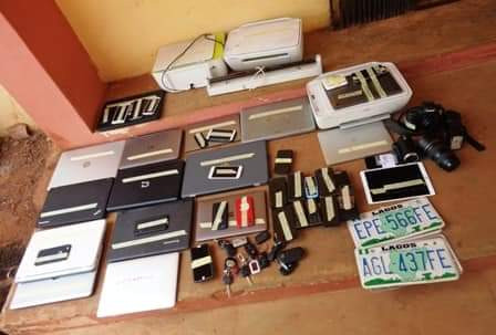 Photos: EFCC arrests 13 suspected fraudsters in Enugu, Toyota and Mercedes benz cars recovered from them