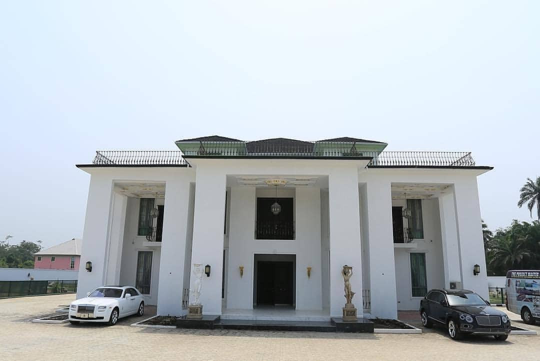 Photos: Check out the sprawling mansion deputy speaker of Delta state House of Assembly, Ossai Osanebi, just erected in the state