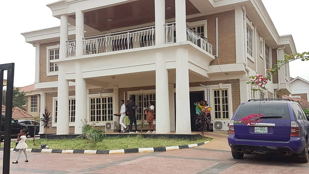 Check out the new mansion comedian Akpororo just acquired (photos)