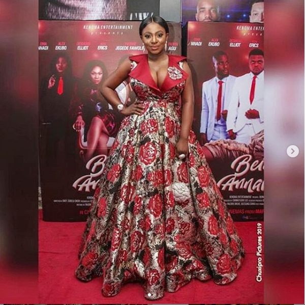 Yvonne Jegede puts on an eye-popping display as she attends a movie premiere in Lagos (Photos)