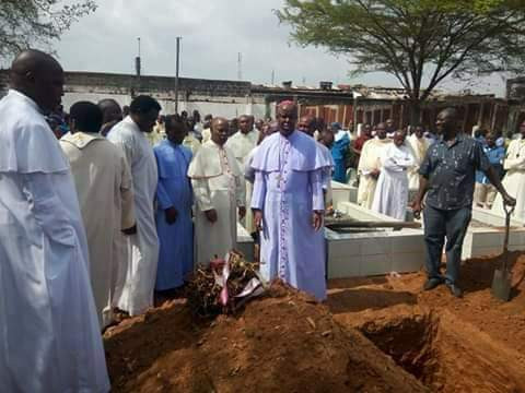 Decomposed body of kidnapped Enugu Catholic priest found in the bush