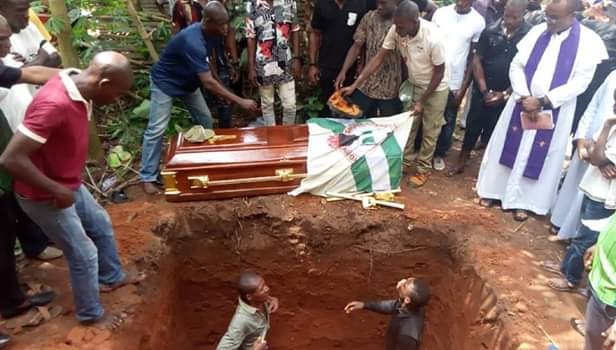 Photos: Tears as Corps member who was the first graduate in his family, is laid to rest